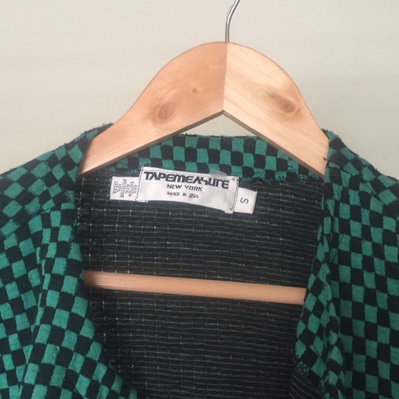 Green and black jacket - Picture 4 of 8